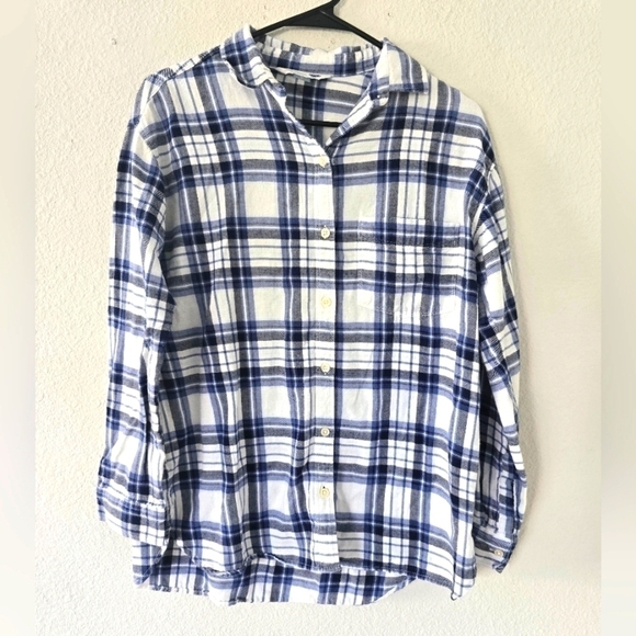 Old navy women's long sleeves shirt, medium size good condition plaid - Picture 5 of 10